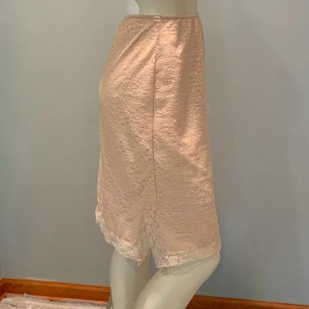 Vintage 1950s Charmode Nude Pink Lace Half‎ Slip Pillow Tab Nylon Medium - Picture 2 of 14